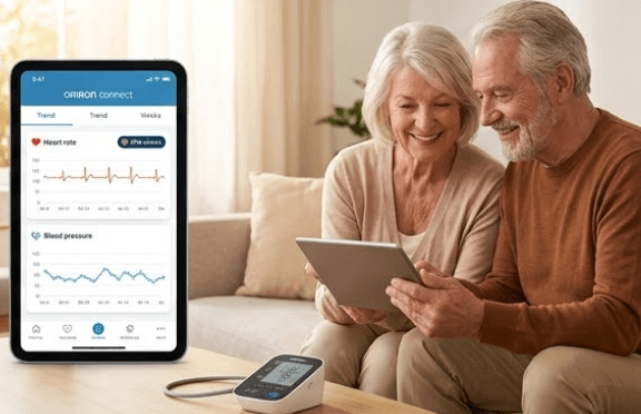 Pareja de adultos mayores revisando su historial de salud y posibles signos de fibrilación auricular en casa.